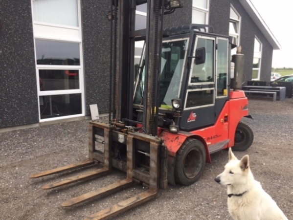 8445 VD, 4,5 TONS, SIDESKIFT, GAFFELFLYT 8445 VD, 4,5 TONS, SIDESKIFT, GAFFELFLYT