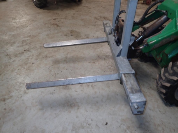 Ballespyd Hydraulisk balleklemme. Ballespyd Hydraulisk balleklemme.